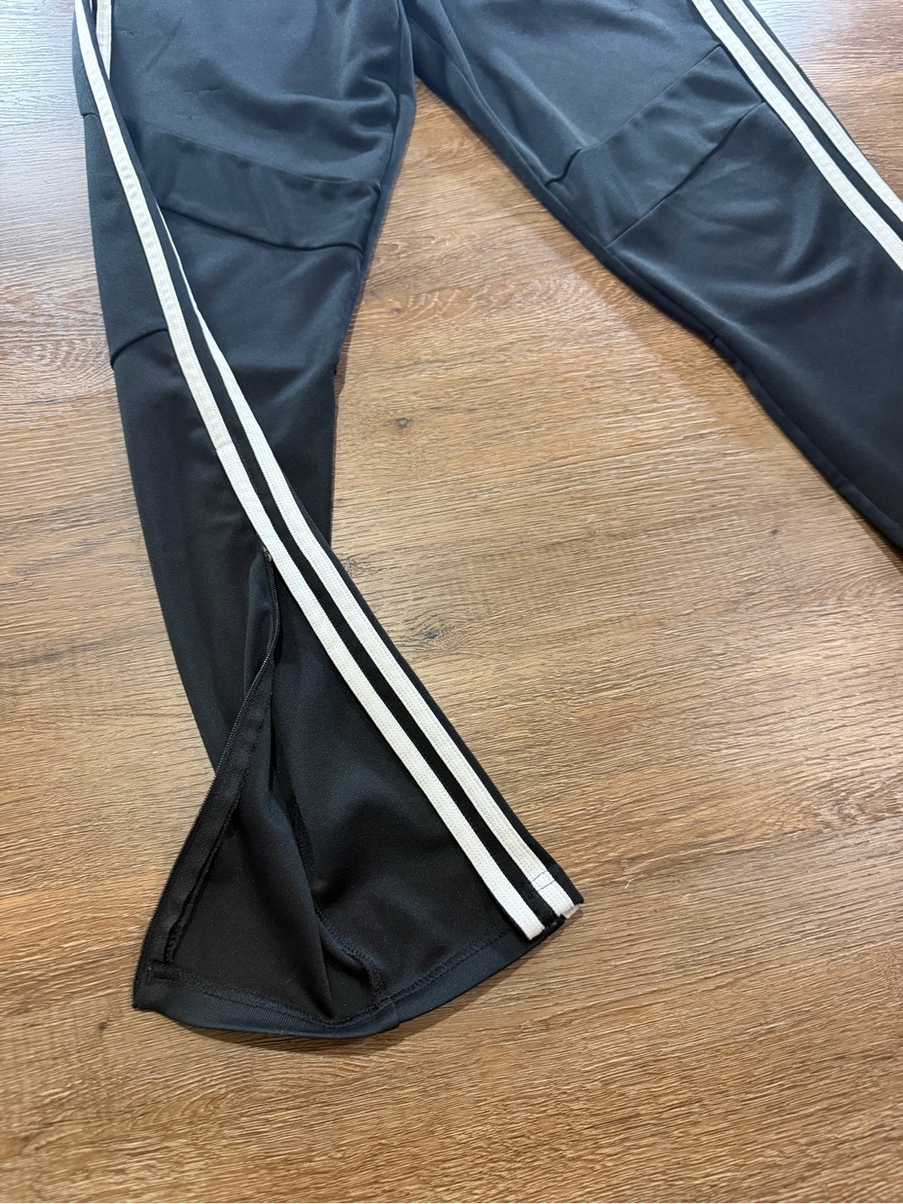 Adidas Tiro Soccer Training Pants Black White 3-Stripes Zip Ankle Men’s Small - Picture 3 of 6